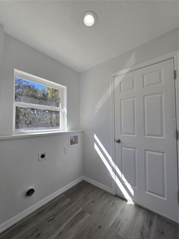 131 FISHER ROAD, Ocklawaha, FL 32179