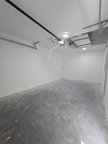 131 FISHER ROAD, Ocklawaha, FL 32179