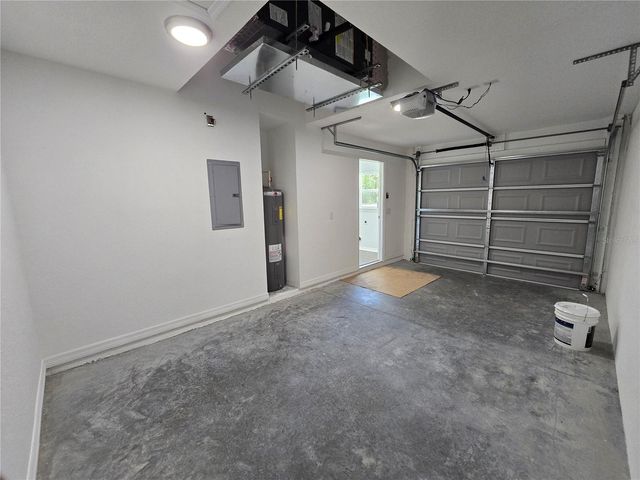 131 FISHER ROAD, Ocklawaha, FL 32179