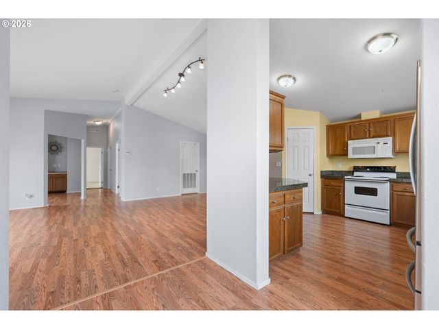 16500 Se 1ST St 54, Vancouver, WA 98684