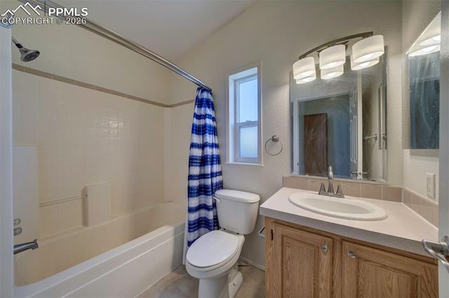 2560 Wheaton Drive, Colorado Springs, CO 80904