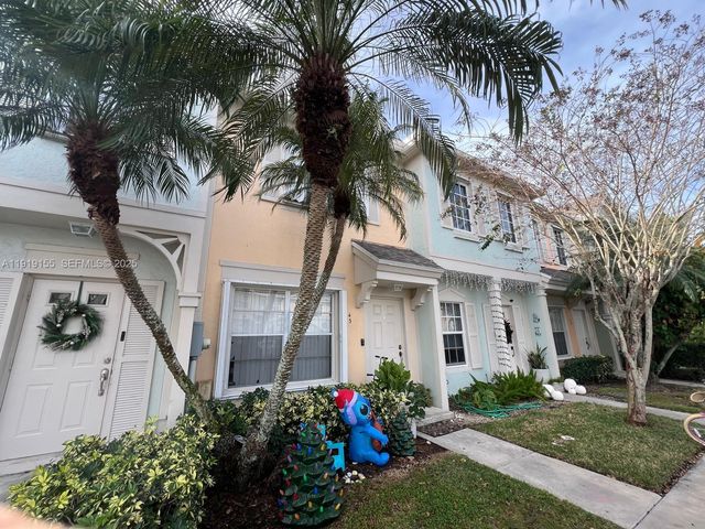 43 Simonton Cir, Weston, FL 33326