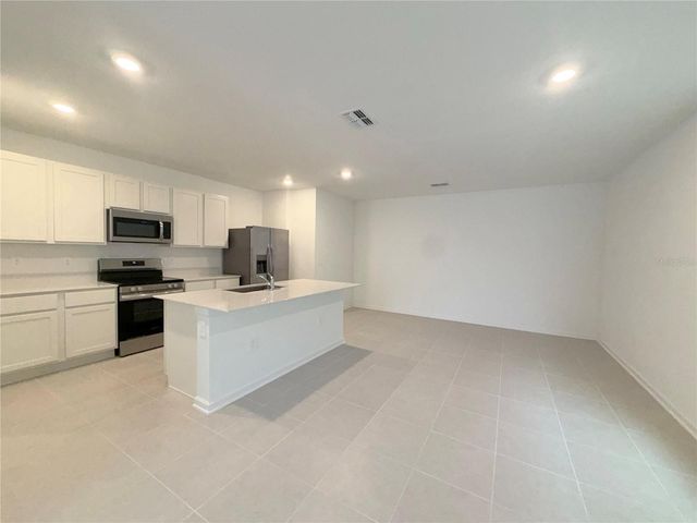 2217 CROWN ROCK BLUFF, Haines City, FL 33844