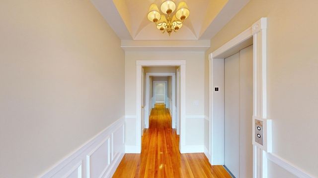 22 Beacon St. 3, Boston, MA 02108