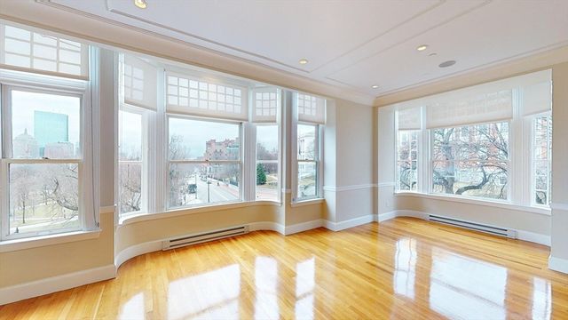 22 Beacon St. 3, Boston, MA 02108