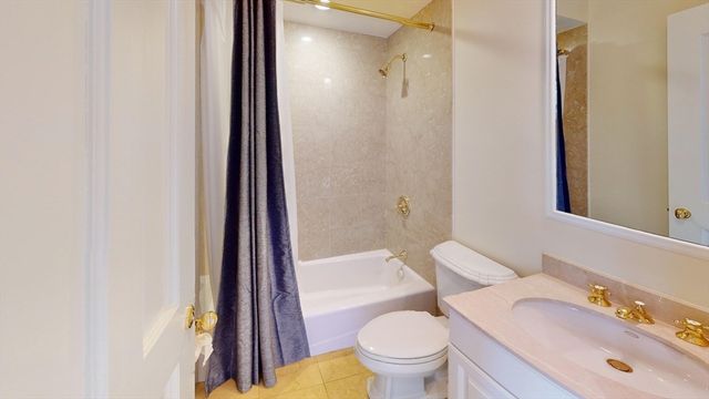22 Beacon St. 3, Boston, MA 02108
