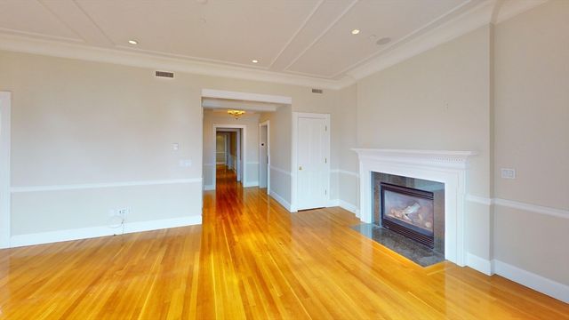 22 Beacon St. 3, Boston, MA 02108