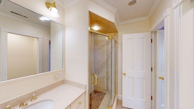 22 Beacon St. 3, Boston, MA 02108