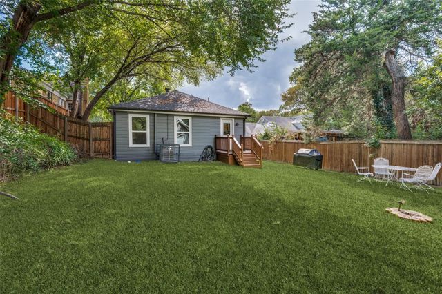 2827 Catherine Street, Dallas, TX 75211