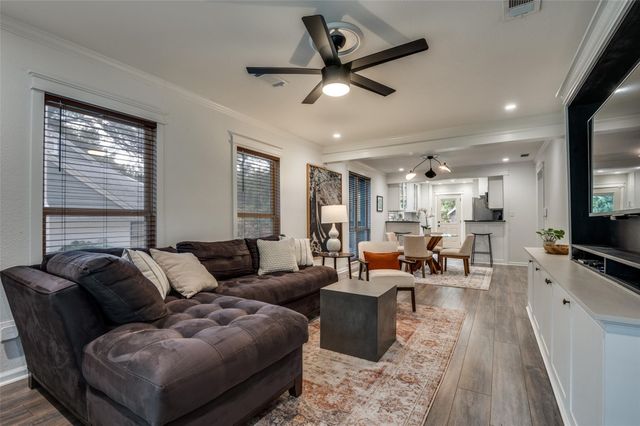 2827 Catherine Street, Dallas, TX 75211