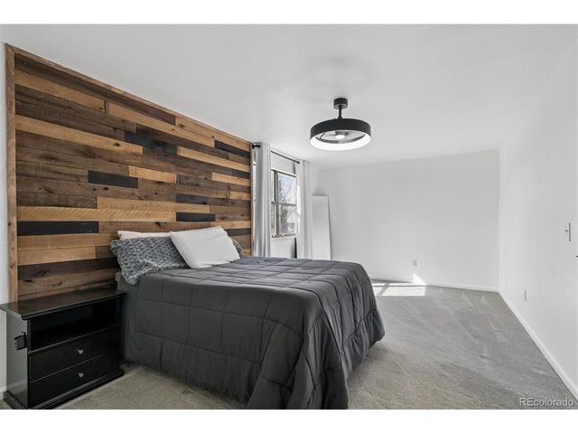 10433 Garrison St, Broomfield, CO 80021