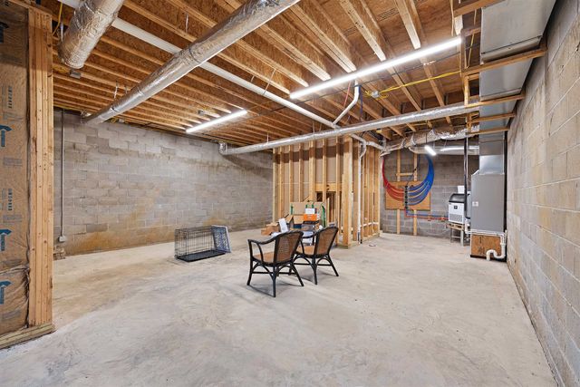 95 BREEZE PT, Savannah, TN 38372