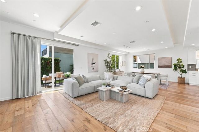 2206 Harriman A, Redondo Beach, CA 90278