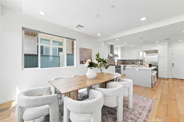 2206 Harriman A, Redondo Beach, CA 90278