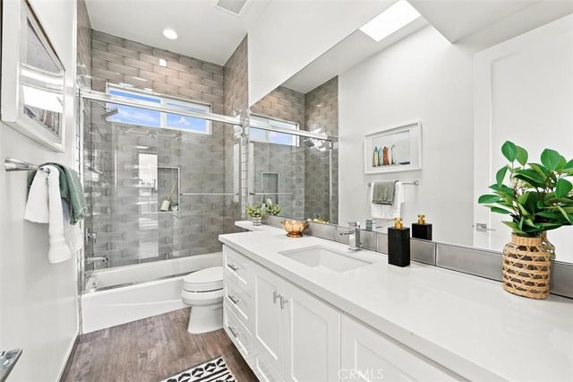 2206 Harriman A, Redondo Beach, CA 90278