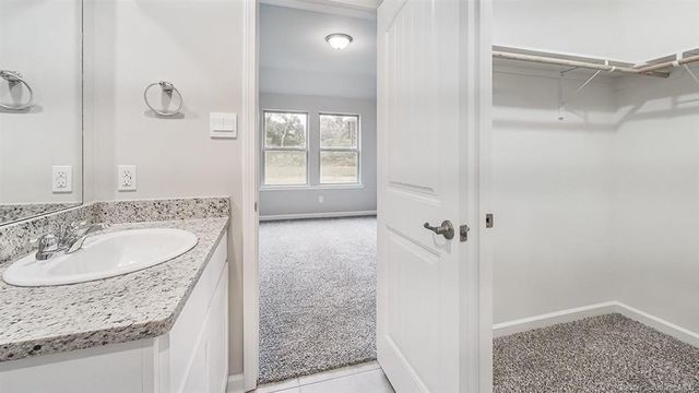 4015 Savannah Oaks Drive, Lake Charles, LA 70607