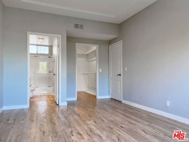 14430 BENEFIT Street 103, Sherman Oaks, CA 91423