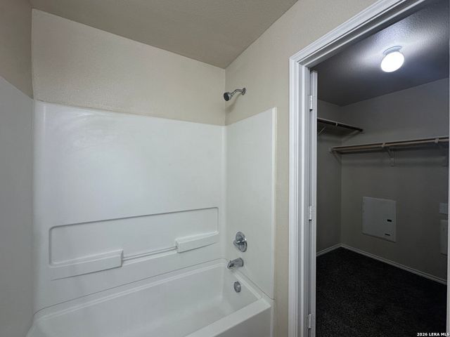 5730 Golf Hts Unit 1, San Antonio, TX 78244