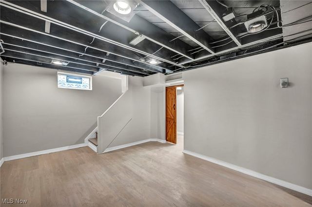 5103 Eastover Road, Lyndhurst, OH 44124