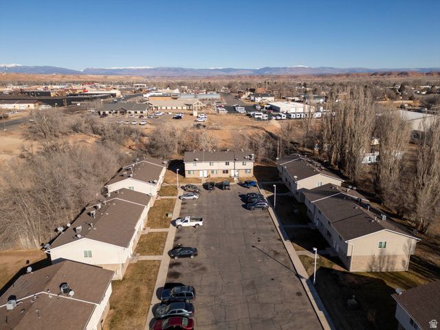 275 S 300 E, Roosevelt, UT 84066