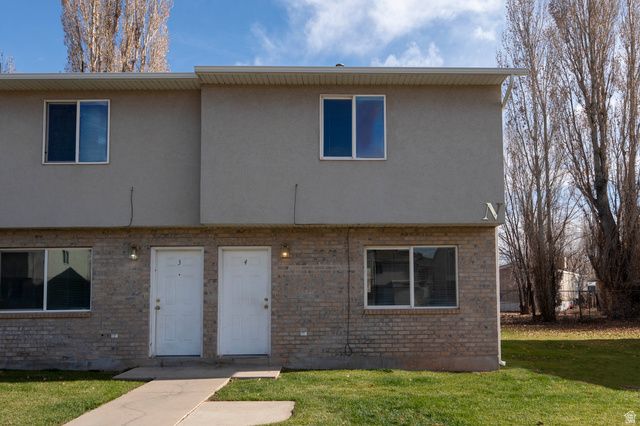 275 S 300 E, Roosevelt, UT 84066