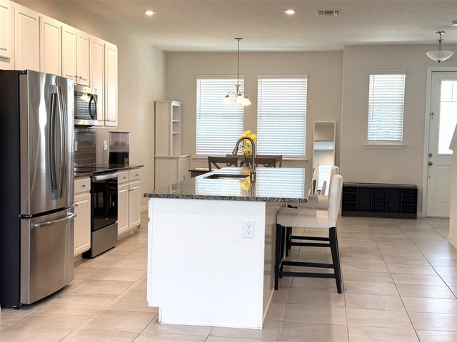 15910 MARINA BAY DRIVE, Winter Garden, FL 34787