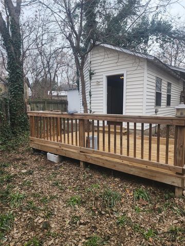 1712 Valeria -B ST, Austin, TX 78704