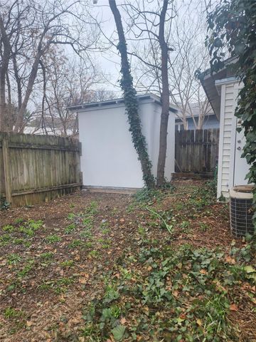 1712 Valeria -B ST, Austin, TX 78704