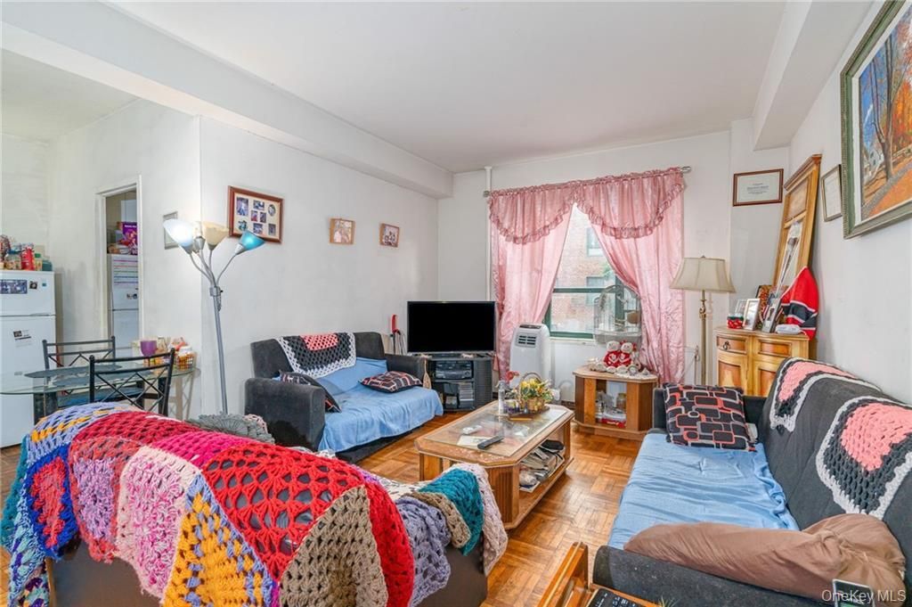 1501 Metropolitan Avenue 6C, Bronx, NY 10462