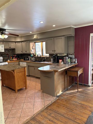 18 Tyte Drive, Riverhead, NY 11901