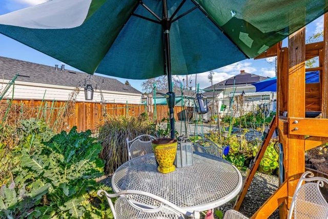 1365 Vine Street, San Jose, CA 95110