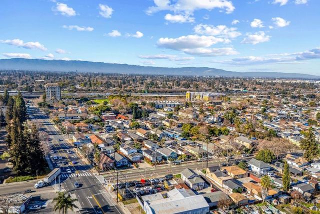 1365 Vine Street, San Jose, CA 95110