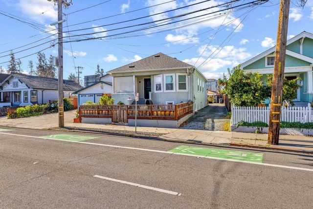 1365 Vine Street, San Jose, CA 95110