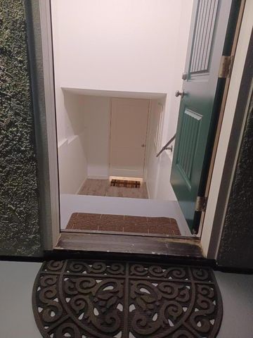 1365 Vine Street, San Jose, CA 95110