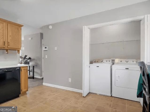 125 Melanie Lane, Jenkinsburg, GA 30234