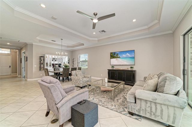 6070 BRANDON RUN, Lakewood Ranch, FL 34211