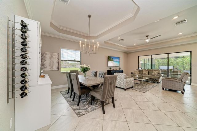 6070 BRANDON RUN, Lakewood Ranch, FL 34211