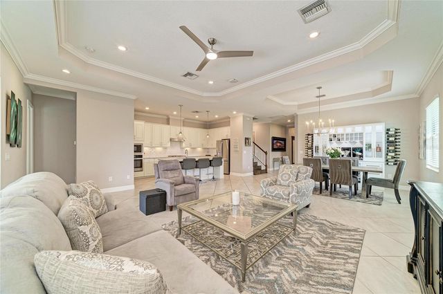 6070 BRANDON RUN, Lakewood Ranch, FL 34211