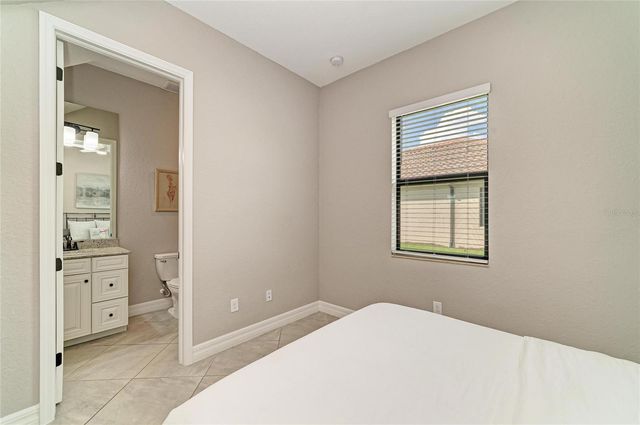 6070 BRANDON RUN, Lakewood Ranch, FL 34211