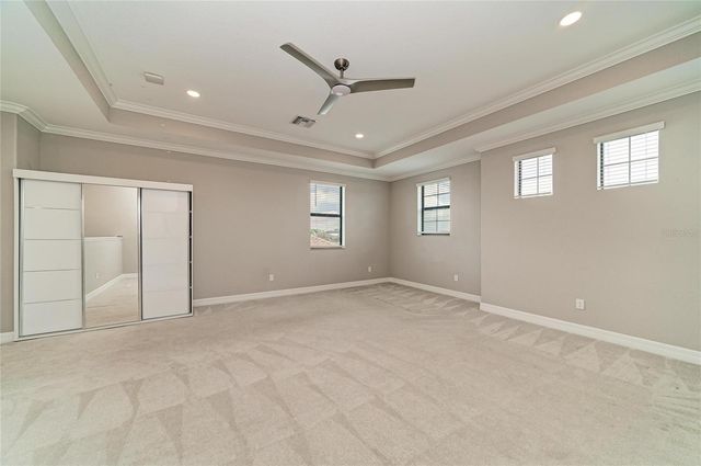 6070 BRANDON RUN, Lakewood Ranch, FL 34211