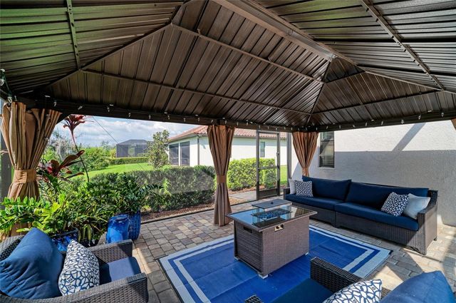 6070 BRANDON RUN, Lakewood Ranch, FL 34211