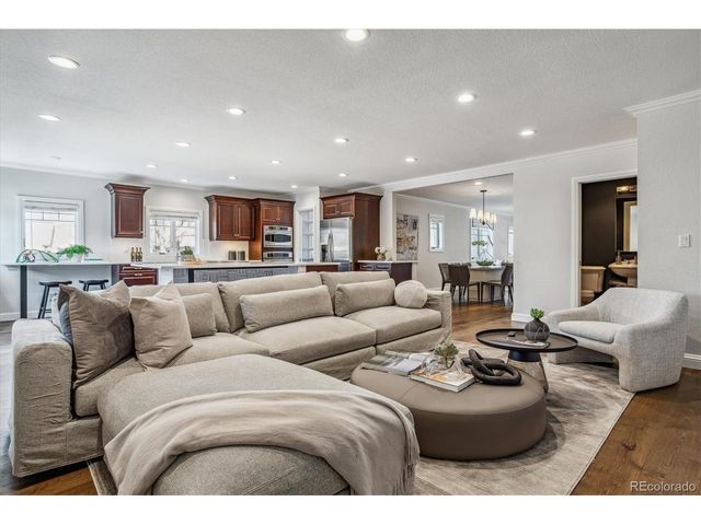 1401 S Clarkson St, Denver, CO 80210