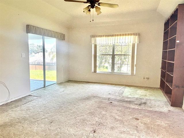 132 LAKE MARIAM WAY, Winter Haven, FL 33884