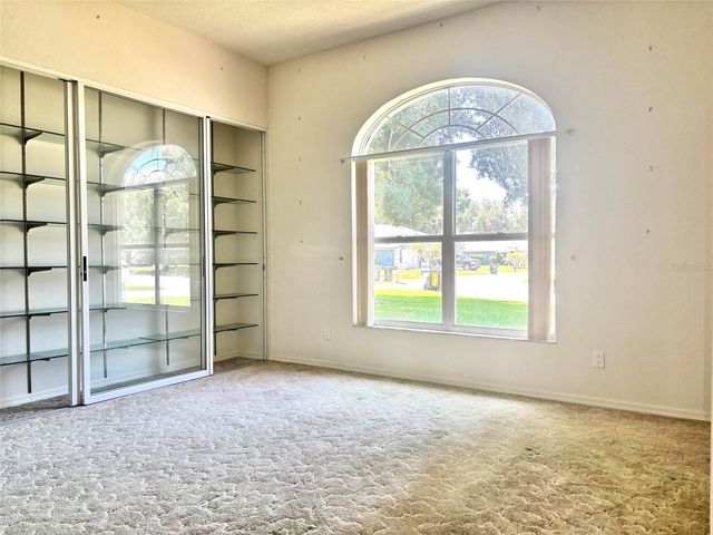 132 LAKE MARIAM WAY, Winter Haven, FL 33884