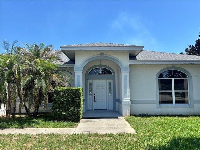 132 LAKE MARIAM WAY, Winter Haven, FL 33884