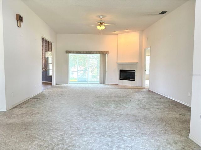 132 LAKE MARIAM WAY, Winter Haven, FL 33884
