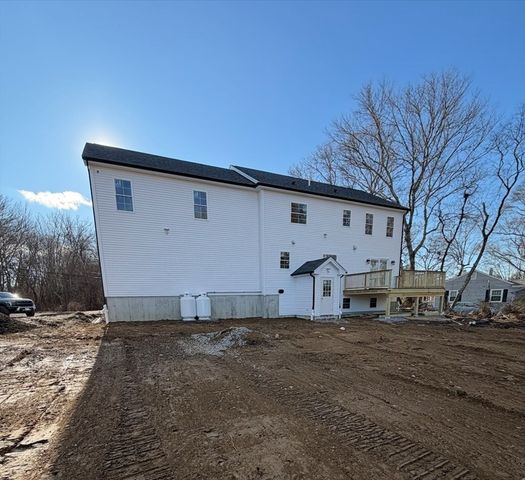 320 Old Westport, Dartmouth, MA 02747