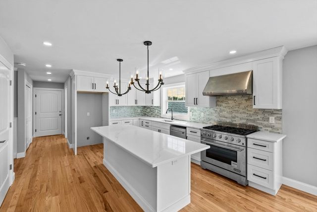 320 Old Westport, Dartmouth, MA 02747