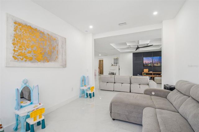 4868 CHISHOLM PARK TRAIL, St Cloud, FL 34771