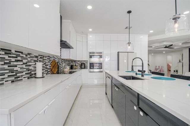 4868 CHISHOLM PARK TRAIL, St Cloud, FL 34771